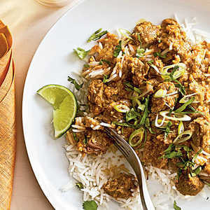 Arroz De Coco Con Pollo Rendang