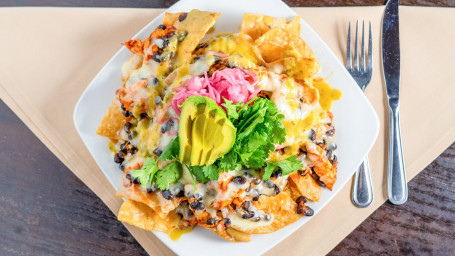 Red Chicken Nachos