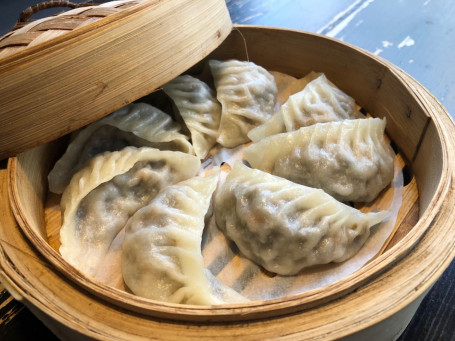 Steamed Vegetarian Dumplings (8 Pcs) (V)