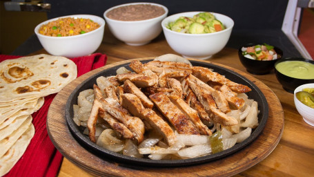 Parrillada Chicken Fajitas