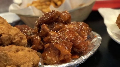 Popcorn Chicken (Boneless) With Sauce