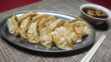 Fried Dumpling (8Pc)