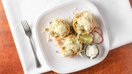 Sopes (3 Unidades De Un Solo Tipo De Carne)