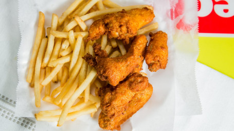 4 Pcs Hot Wings With Fries And Soda