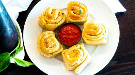 Squisito Garlic Knots (6)