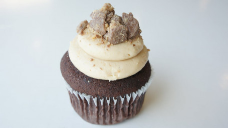 Peanut Butter Dream Cupcake