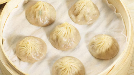 A18. Steamed Chicken Buns With Dumpling Sauce