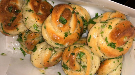 Garlic Knots (2 Pieces)