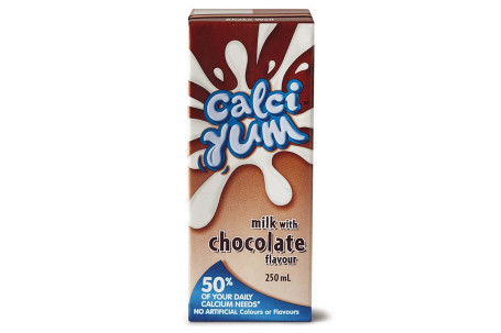 Calcio Yum 8482; Leche Con Sabor A Chocolate