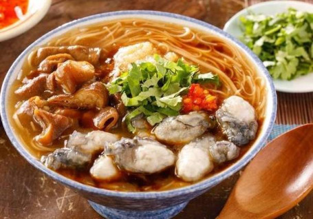 Dà Cháng Hé Zǐ Miàn Xiàn Vermicelli With Oyster And Intestine Dà Wǎn