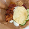 R1. Nasi Lemak With Chicken Tè Zhì Yē Jiāng Fàn