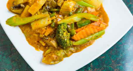 V15. Sauteed Mixed Vegetables With Coconut And Curry