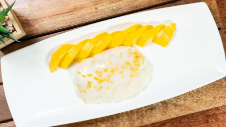 Sweet Stick Rice With Mango