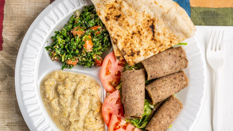 Lamb Gyro With Tzatziki Sauce Platter