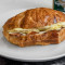 Sándwich De Croissant Con Tocino, Huevo Y Queso