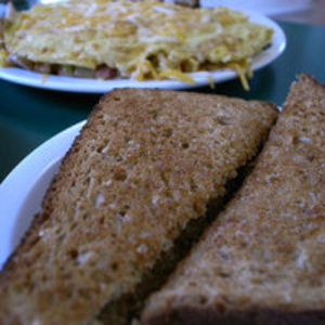 Pan de grano entero para sándwiches